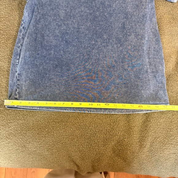 Puff sleeve denim color tshirt - Picture 3 of 10